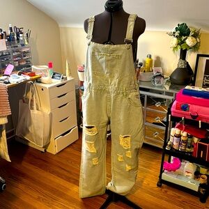 NWoT Apriljeans L denim rip detail overalls